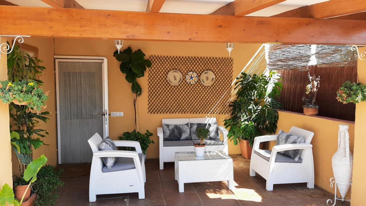 Chalet Vacacional Con Piscina Privada Y Barbacoa 塔拉戈纳 外观 照片