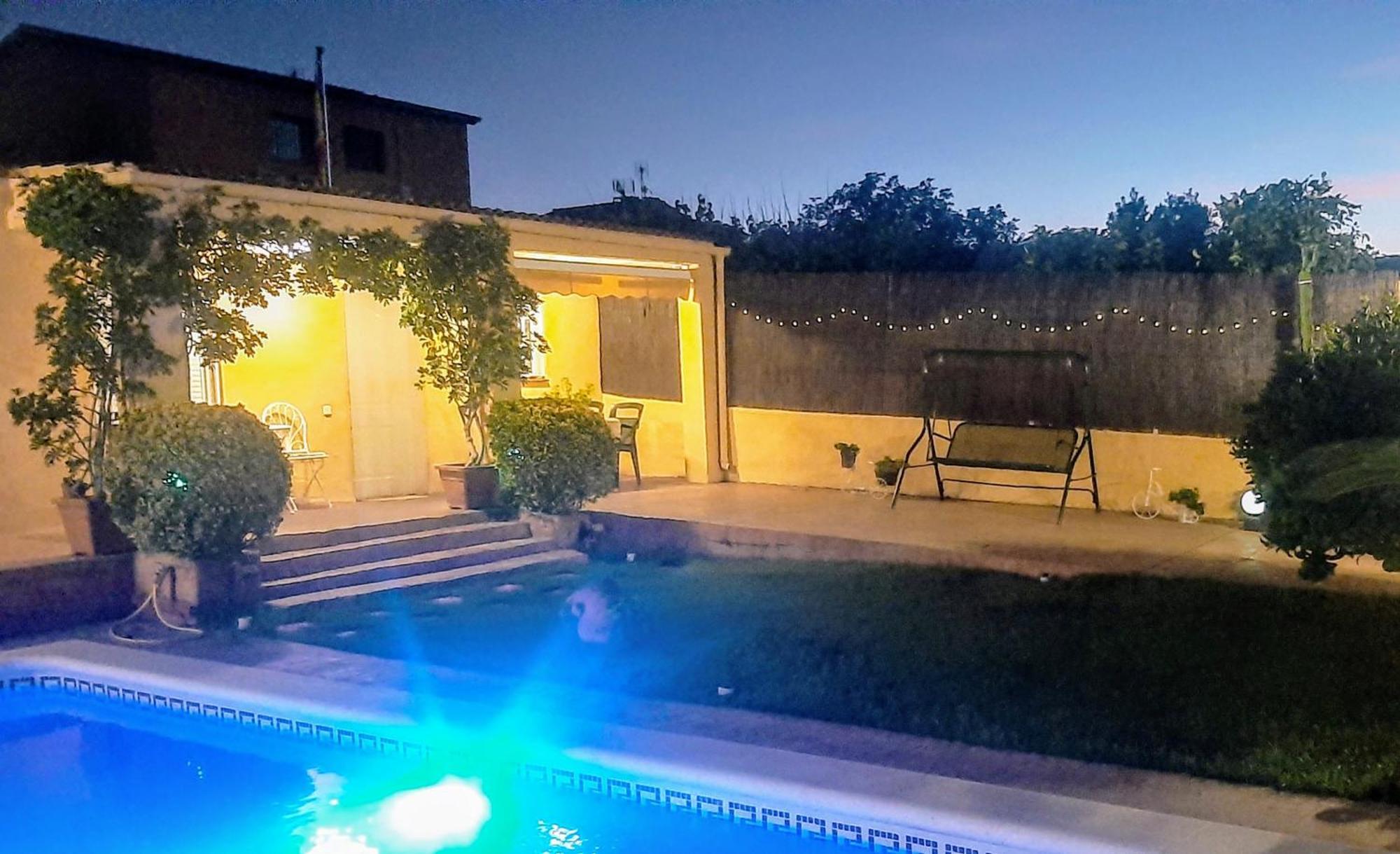 Chalet Vacacional Con Piscina Privada Y Barbacoa 塔拉戈纳 外观 照片